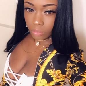 Meet your Posher, Roxy